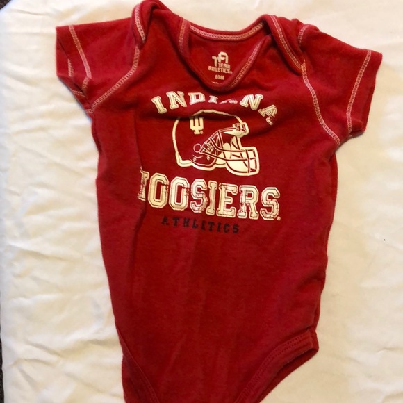 6-9 month lot of 3 Indiana University onesies - Picture 4 of 7